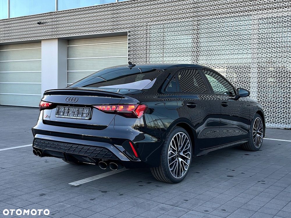 Audi S3 Limousine - 11