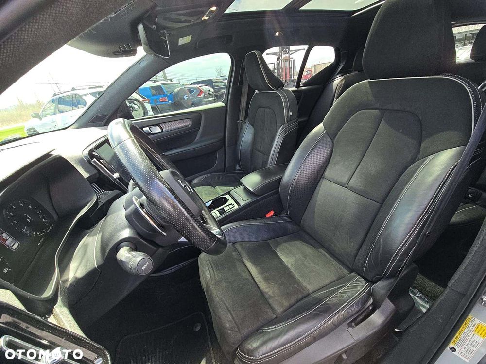 Volvo XC 40 T5 AWD R-Design - 13