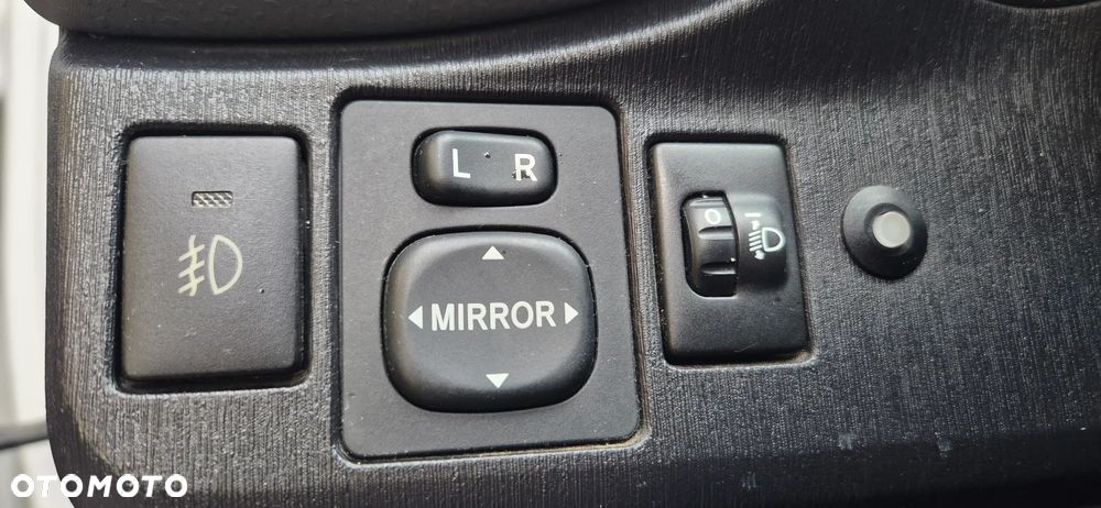 Toyota Yaris 1.0 Life - 19