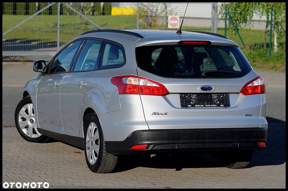 Ford Focus - 21