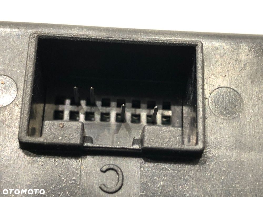 MODUŁ KOMFORTU - 99.00 PLN - AUDI A4 B8 Avant (8K5) 2007 - 2015 2.0 TDI 105 kW [143 KM] olej - 3