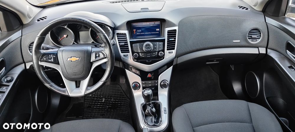 Chevrolet Cruze 1.4 T LT+ - 35