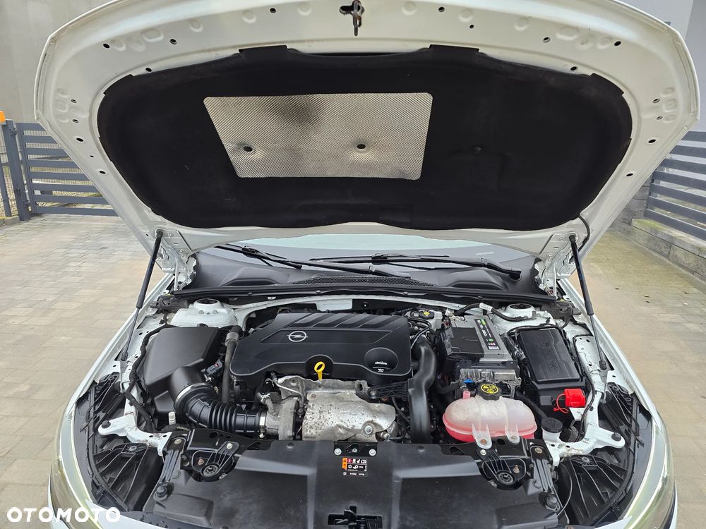 Opel Insignia 2.0 Automatik Edition - 33