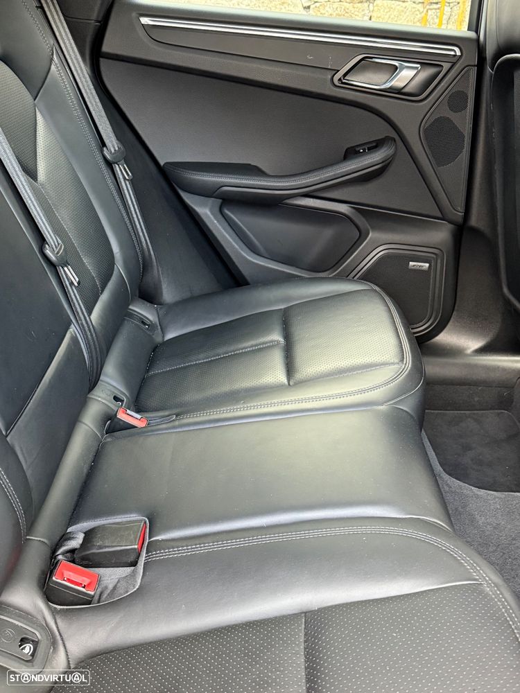 Porsche Macan Standard - 11