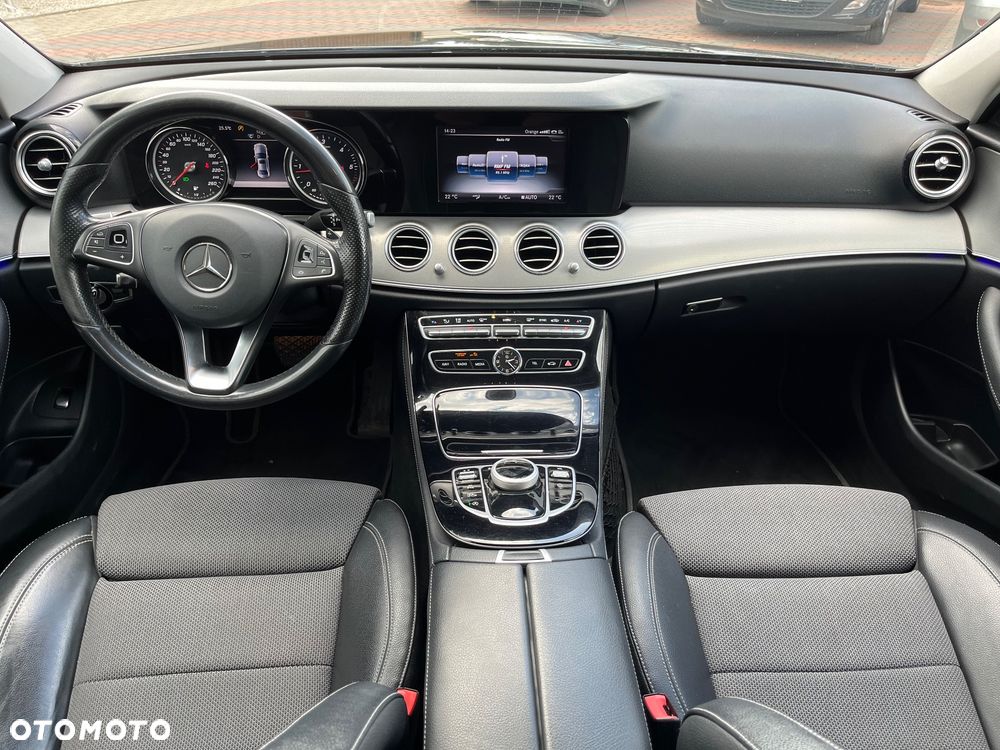 Mercedes-Benz Klasa E 200 d 9G-TRONIC - 6