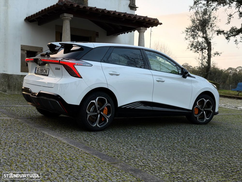 MG MG4 64 kWh XPower Luxury - 9