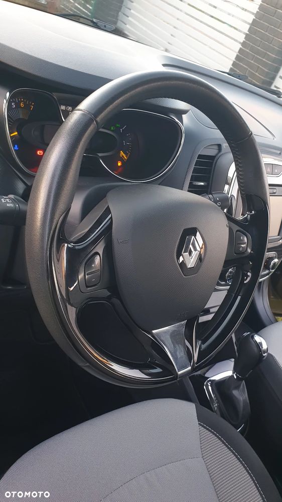 Renault Captur - 27