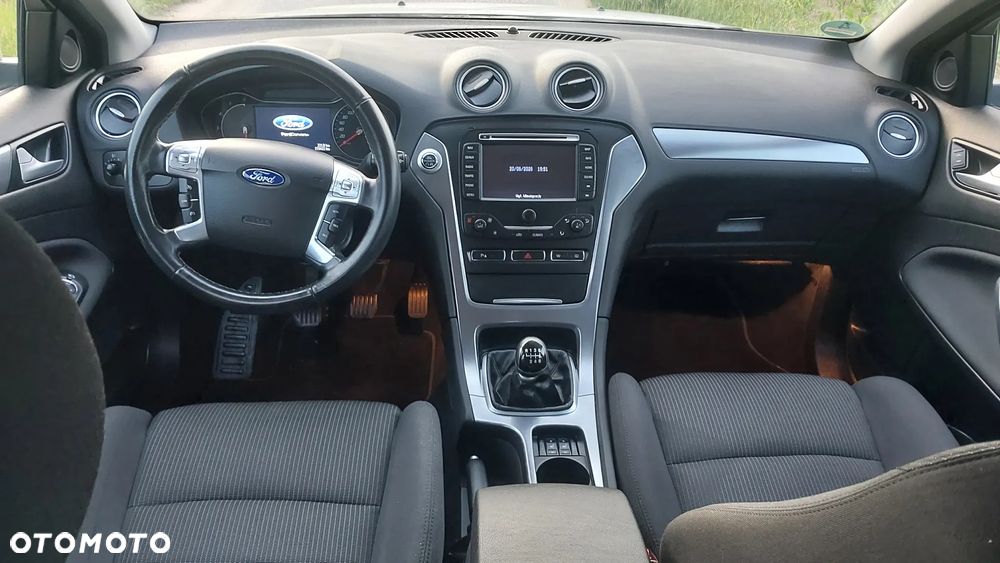 Ford Mondeo 2.0 TDCi Titanium S - 13