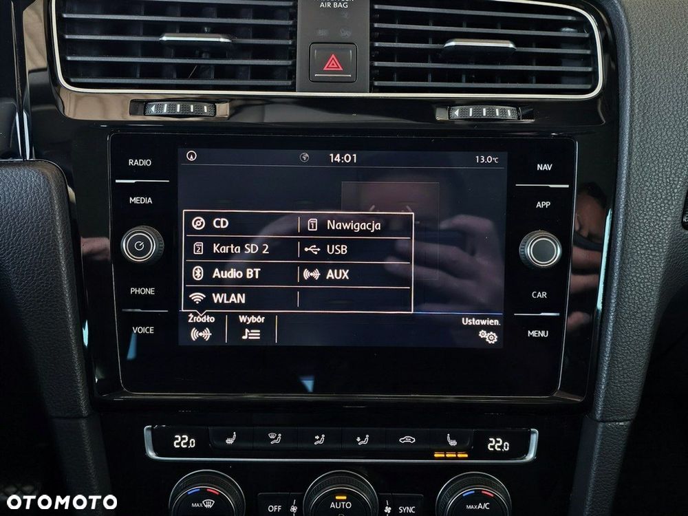 Volkswagen Golf - 21