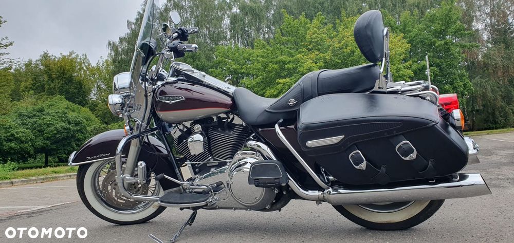 Harley-Davidson Touring Road King - 17