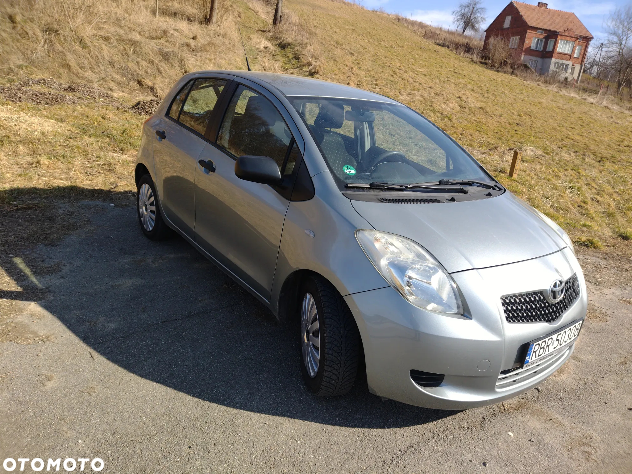 Toyota Yaris - 9