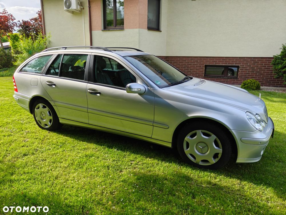 Mercedes-Benz Klasa C 220 T CDI Avantgarde - 10