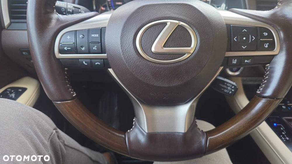 Lexus RX 450h Prestige - 24