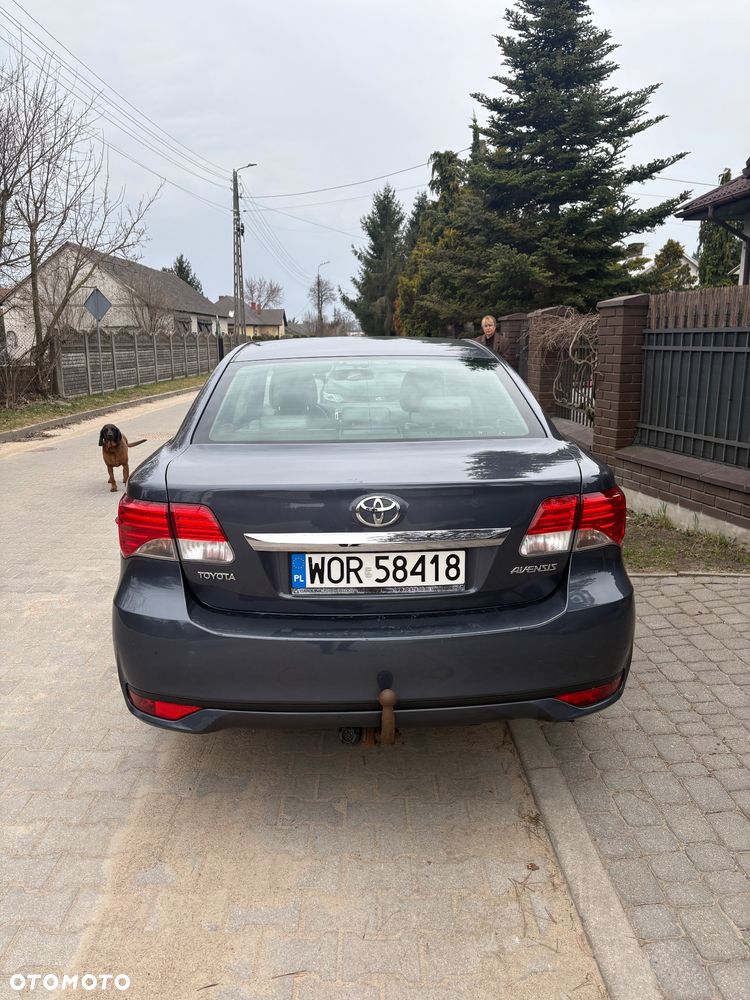 Toyota Avensis 2.0 Premium MS - 4