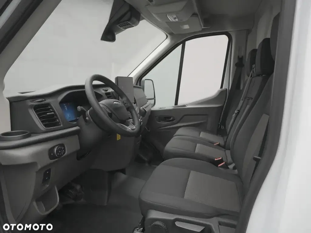 Ford Transit L3H2 130KM Trend - 21