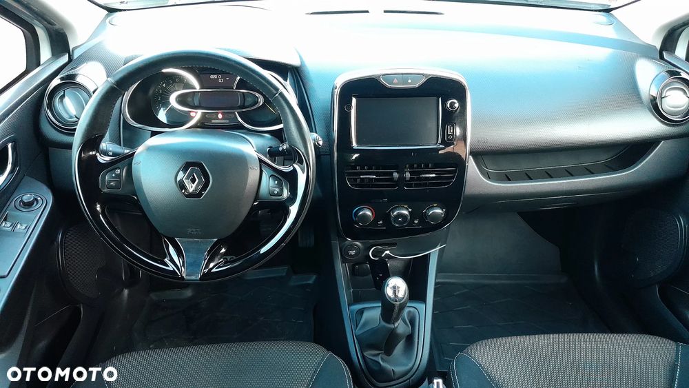 Renault Clio - 5