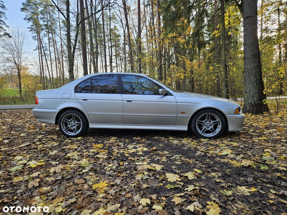 BMW Seria 5 525i - 3