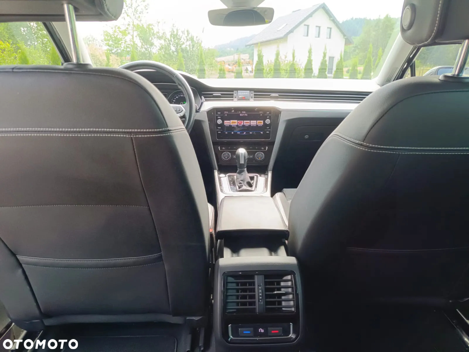 Volkswagen Passat 2.0 TDI BMT 4Mot Highline DSG - 34
