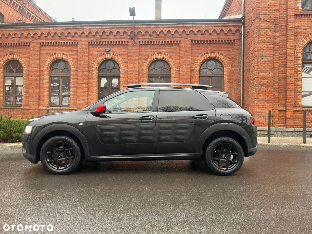 Citroën C4 Cactus 1.2 PureTech Shine S&S - 4