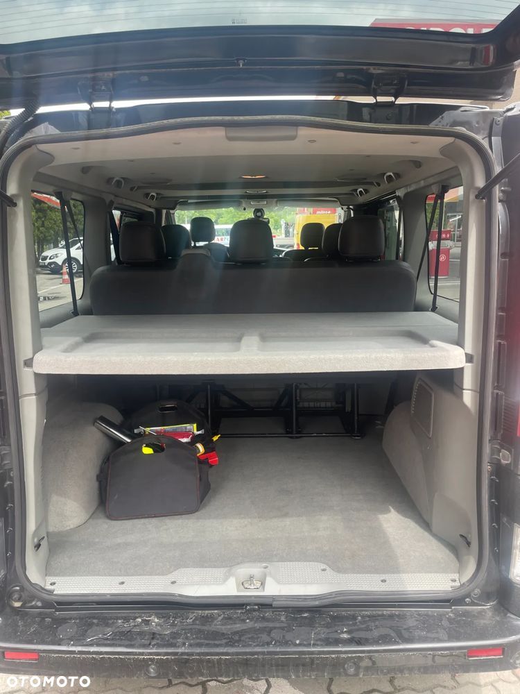 Renault Trafic - 10