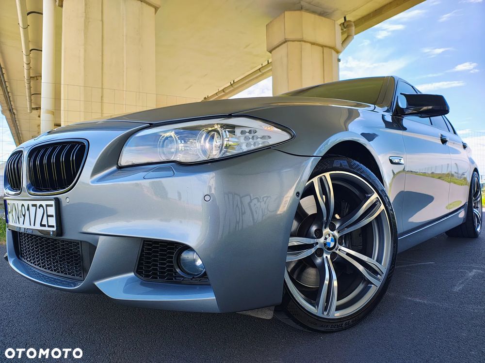 BMW Seria 5 550i Sport-Aut - 1
