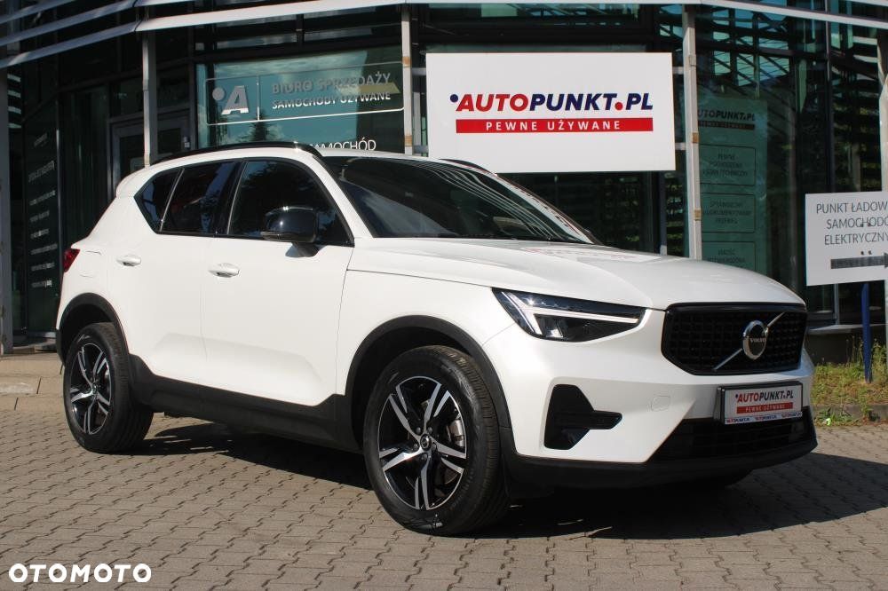 Volvo XC 40 - 3
