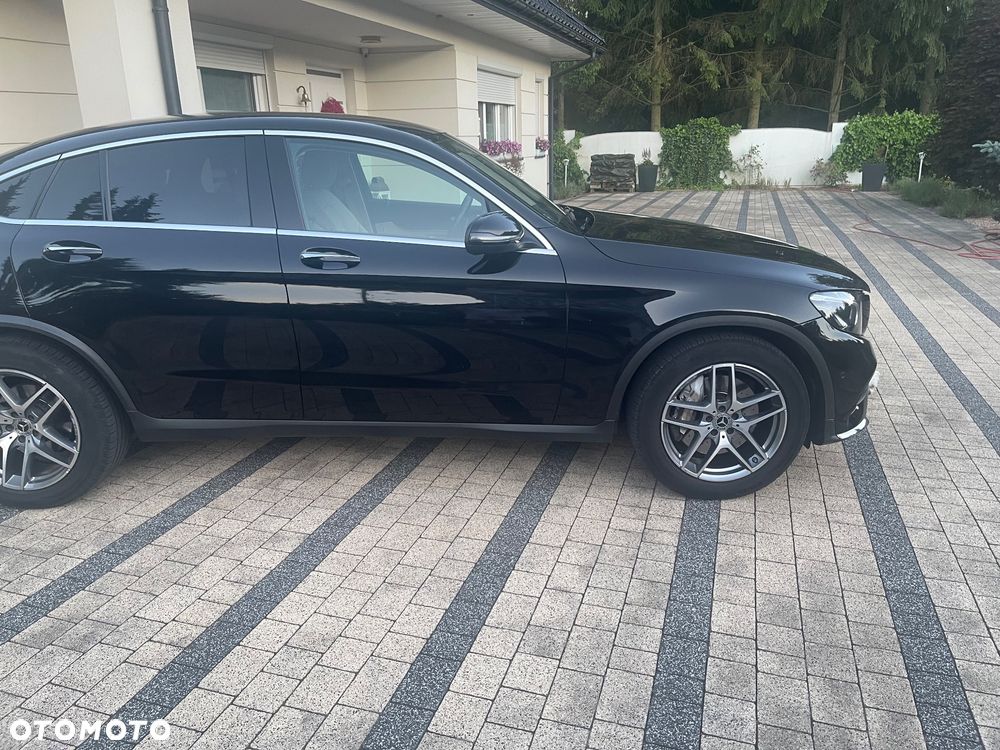 Mercedes-Benz GLC - 4