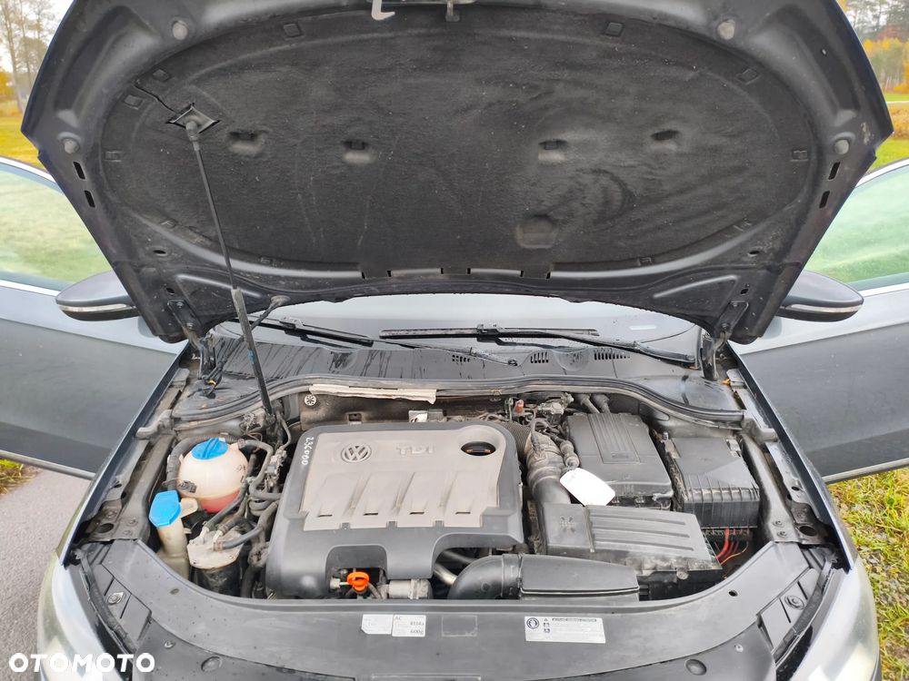 Volkswagen Passat - 7