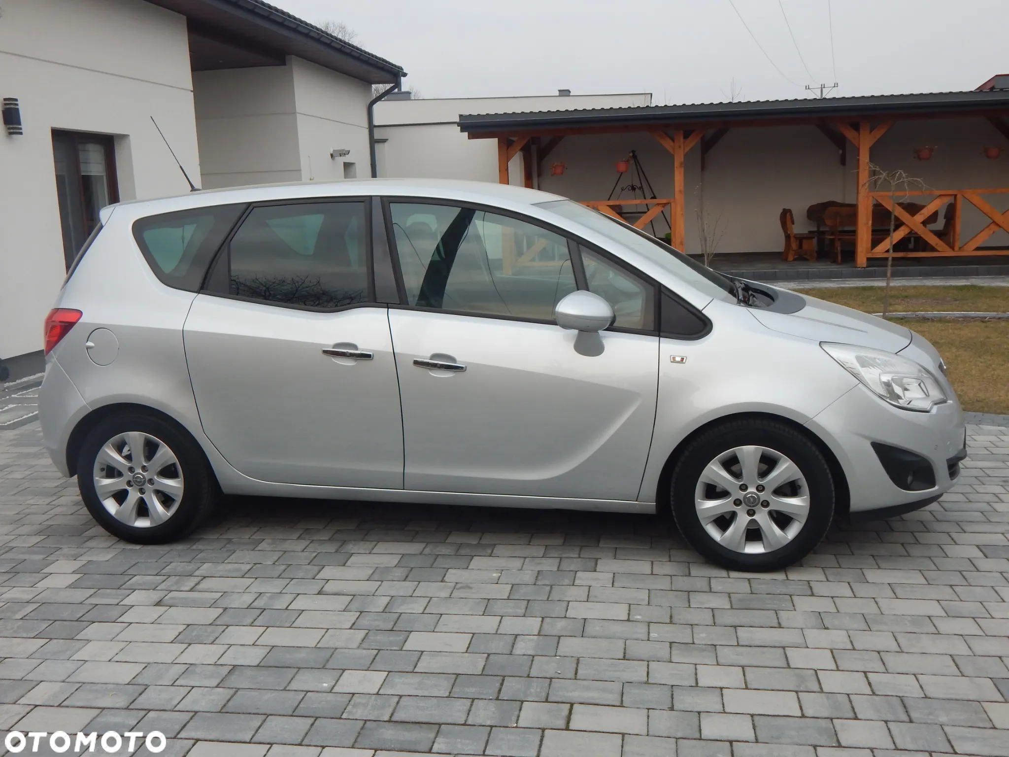 Opel Meriva 1.4 150 Jahre - 9