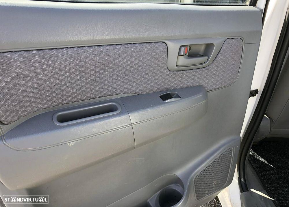 Toyota Hilux 2.5 D-4D CD - 6