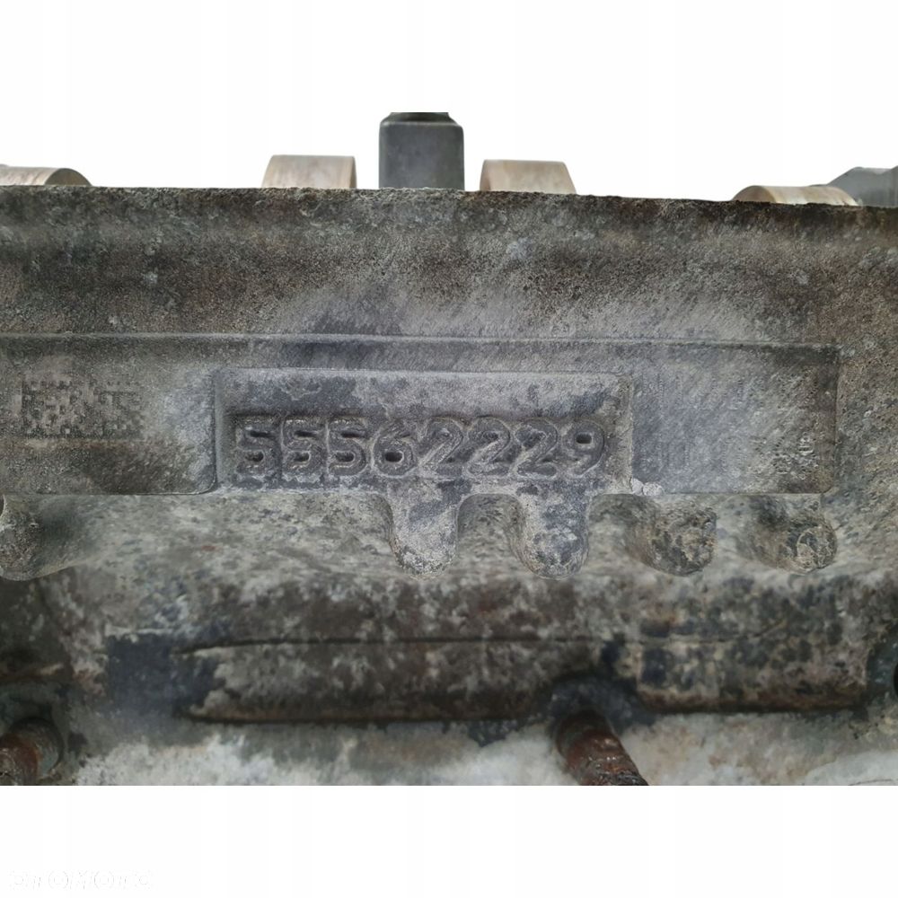 GŁOWICA CYLINDRÓW Opel Astra J Meriva B Corsa D 1.4 16V wałki 55562229 - 2