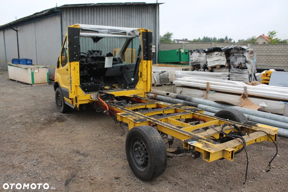 Ford Transit - 4