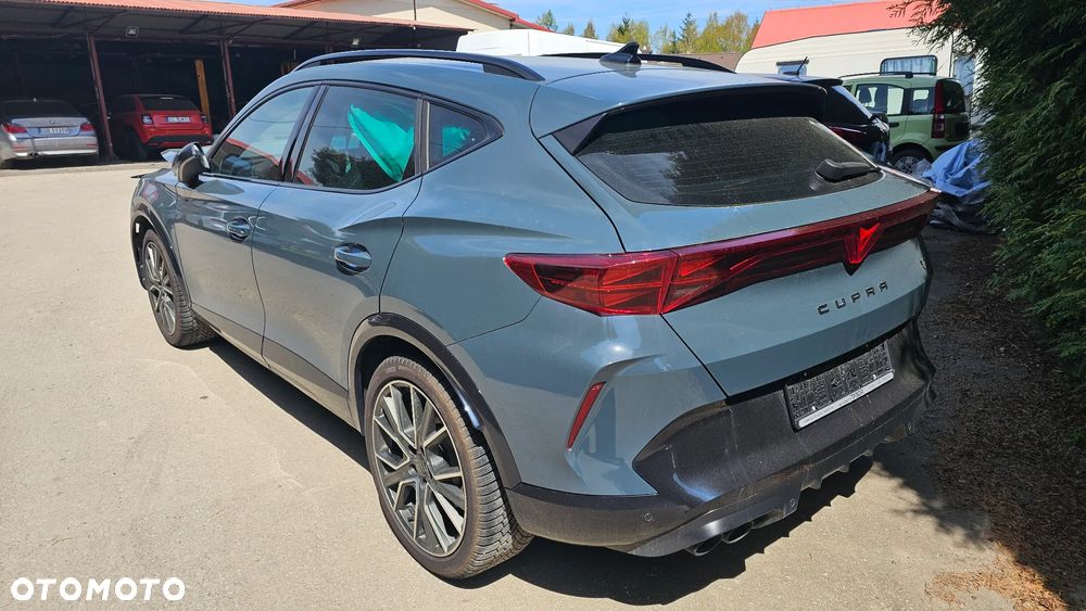 Cupra Formentor 2.0 TSI 4Drive DSG VZ Tribe Edition - 3