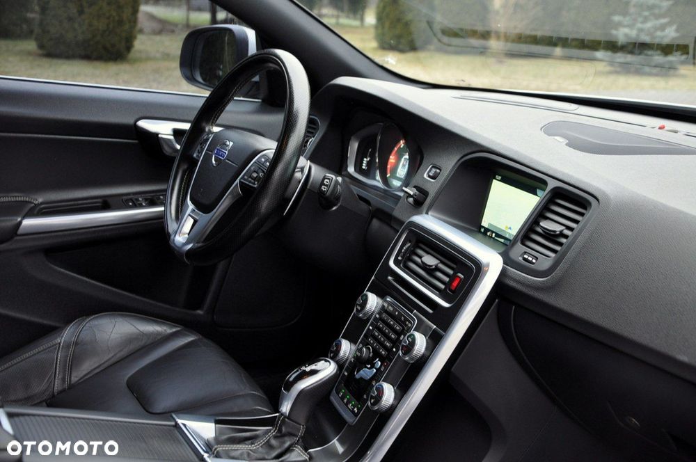 Volvo V60 - 18