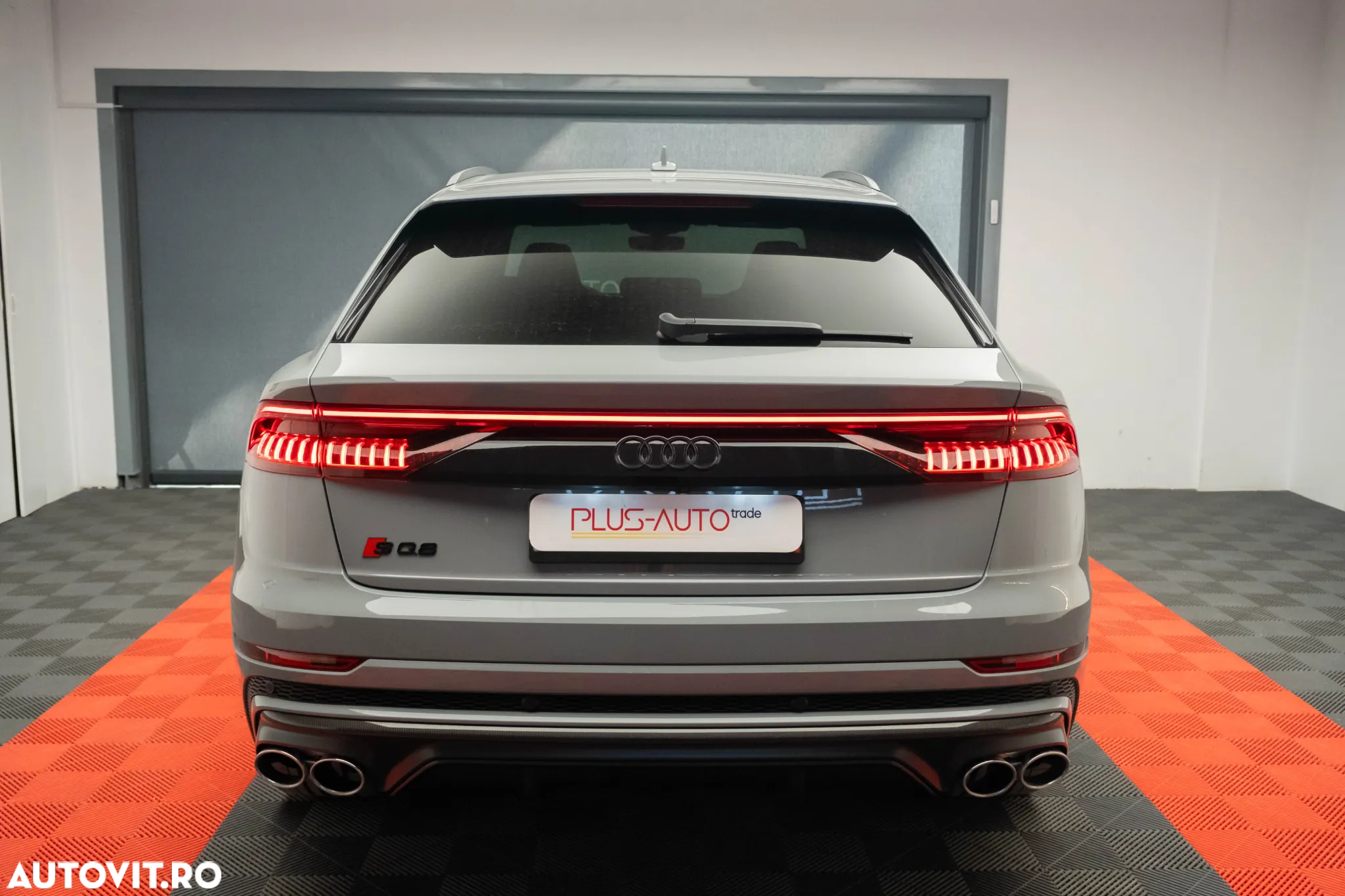 Audi SQ8 4.0 TFSI quattro Tiptronic - 3