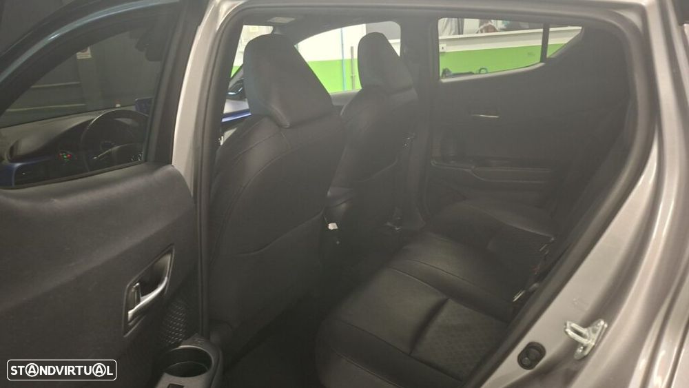 Toyota C-HR 2.0 Hybrid Lounge - 9