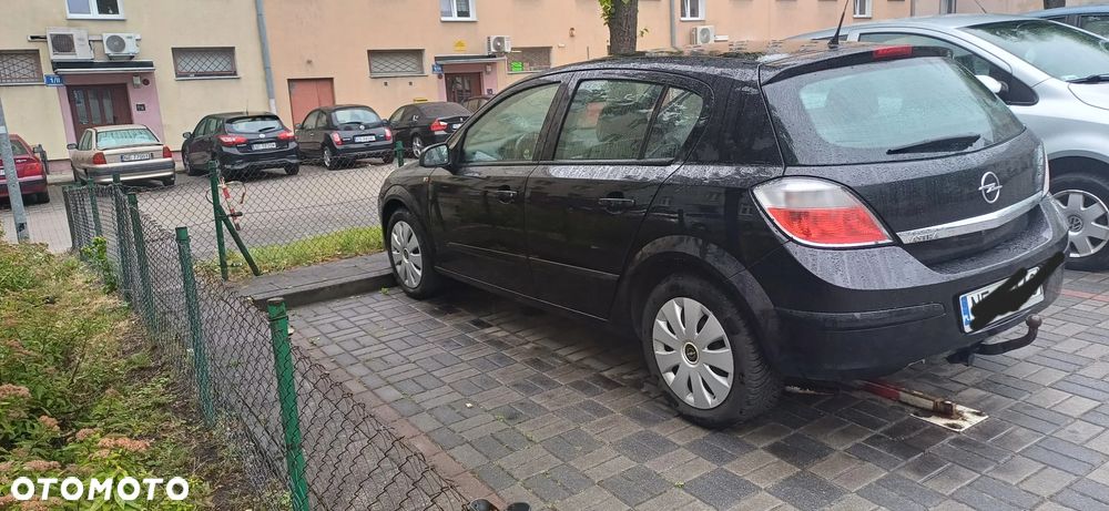 Opel Astra 1.4 Enjoy - 1