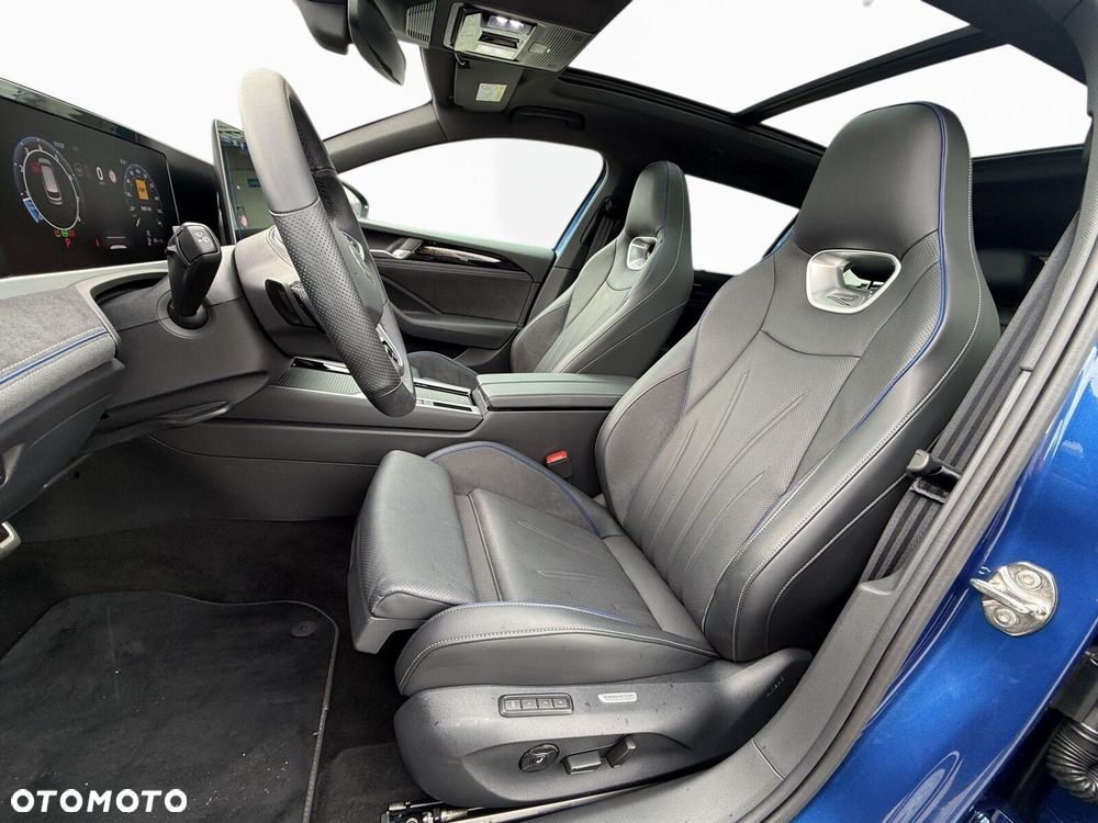 Volkswagen Passat Variant - 21