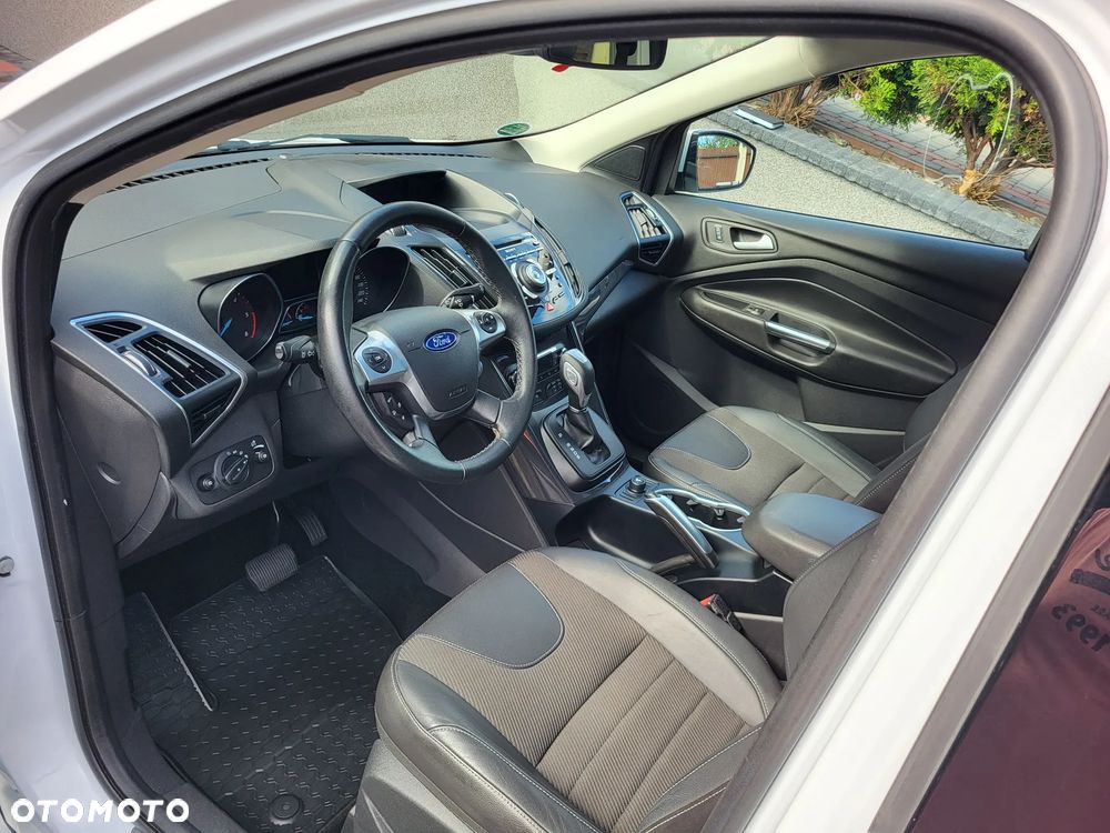 Ford Kuga 2.0 TDCi 4x4 Individual - 12
