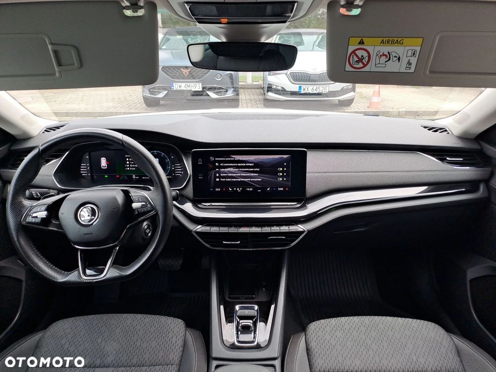 Skoda Octavia 2.0 TDI Style DSG - 10
