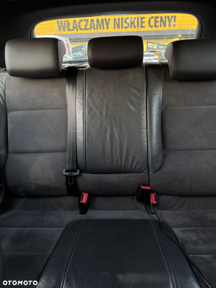 Audi S3 Standard - 12