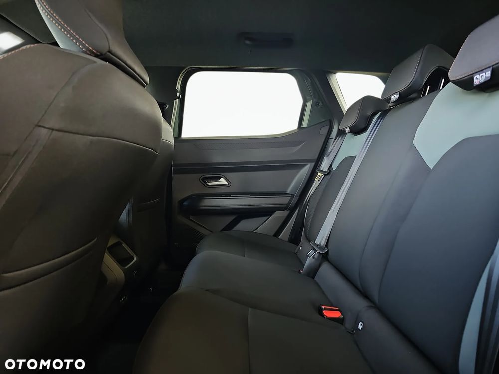 Dacia Duster 1.6 Full Hybrid 140 Extreme MMT - 12