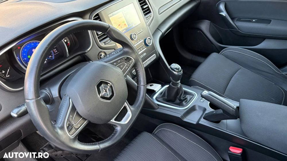 Renault Megane - 24