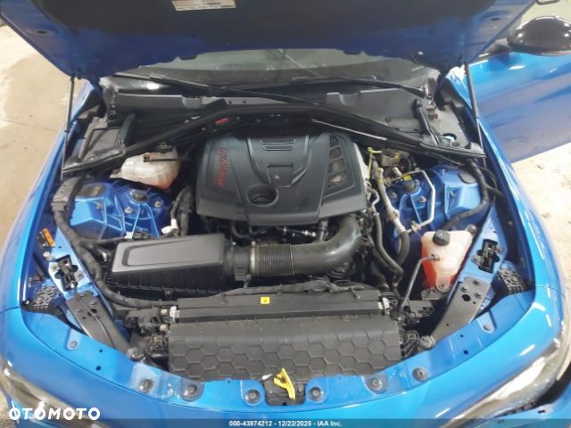 Alfa Romeo Giulia 2.0 Turbo 16V AT8-Q4 Veloce Ti - 15