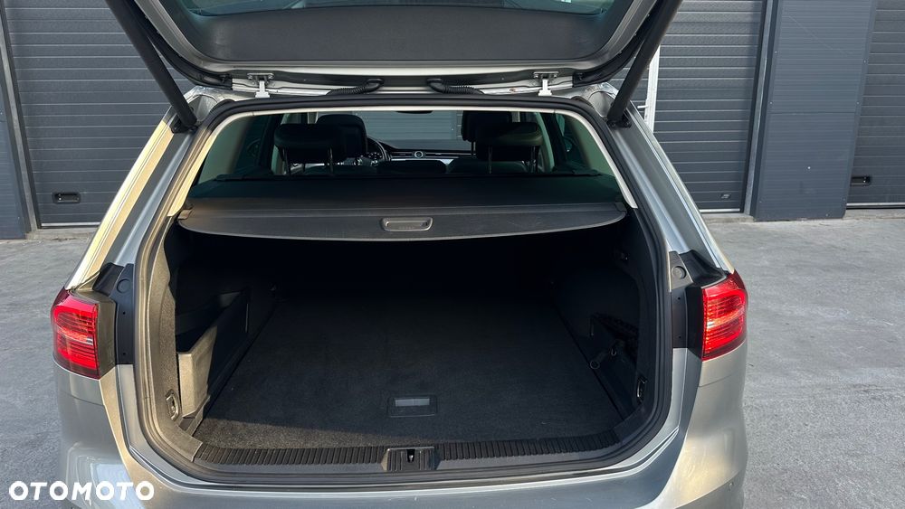 Volkswagen Passat 2.0 TDI BMT 4Mot Highline - 21