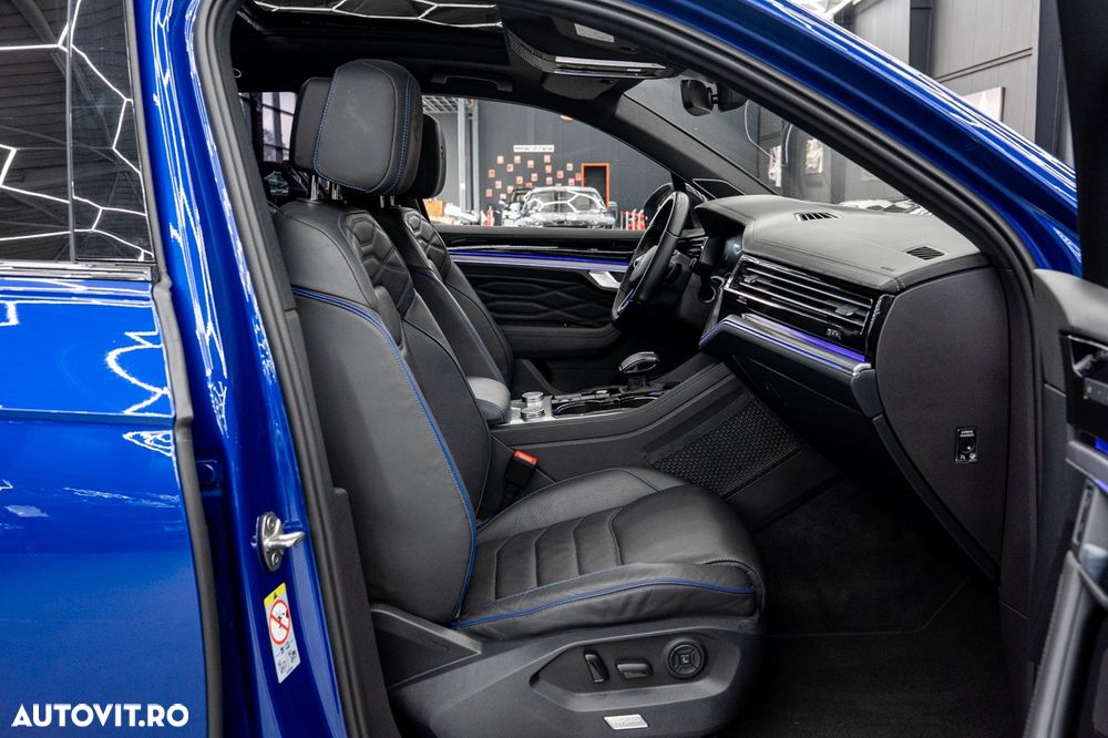 Volkswagen Touareg V6 TSI eHybrid PHEV R - 13