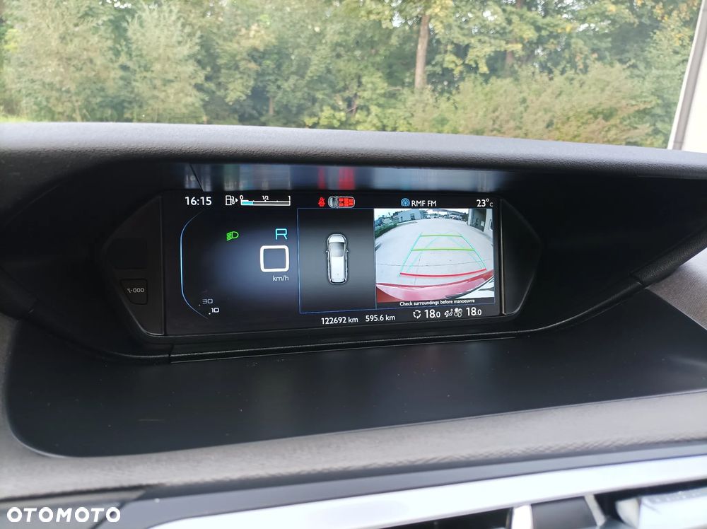 Citroën C4 Grand Picasso BlueHDi 120 EAT6 Exclusive - 32
