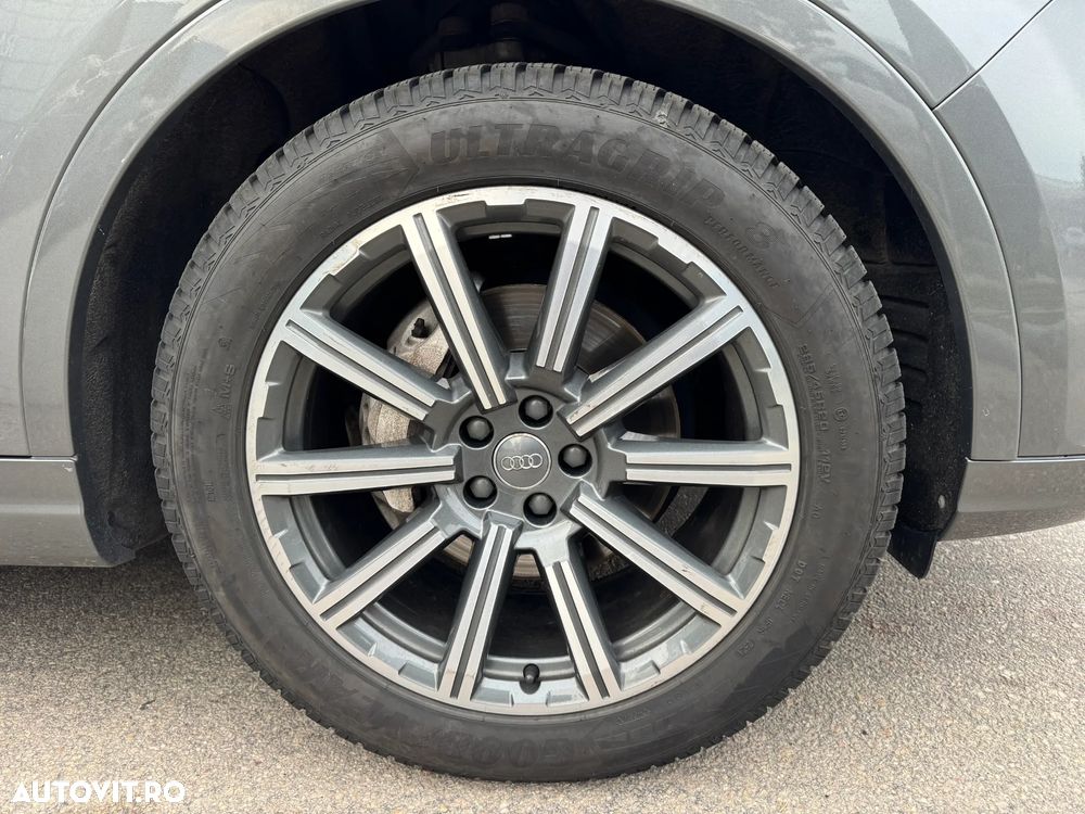 Audi Q7 - 18