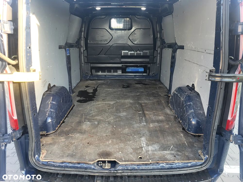 Ford Transit - 32