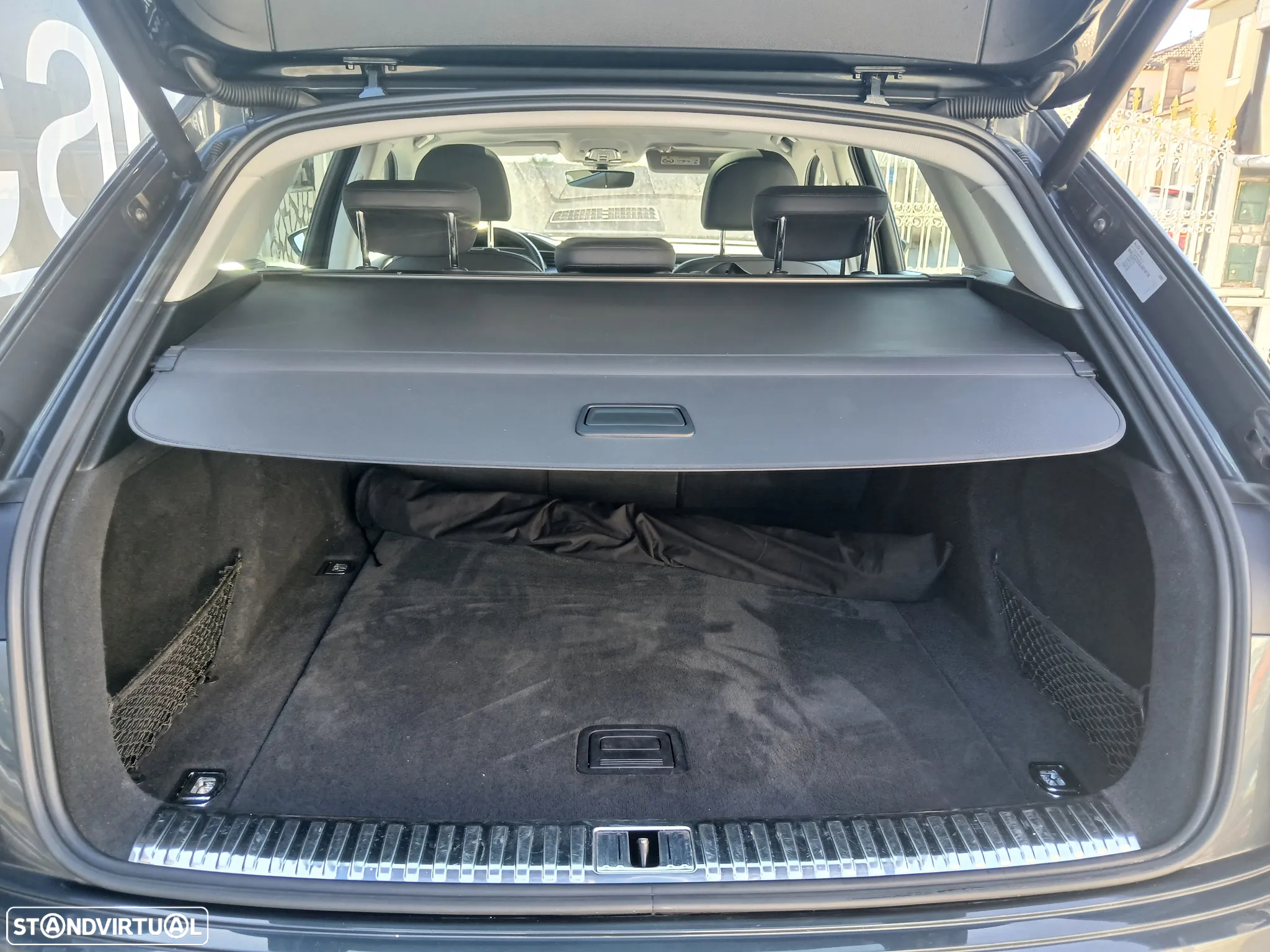 Audi e-tron 50 quattro Advanced - 31